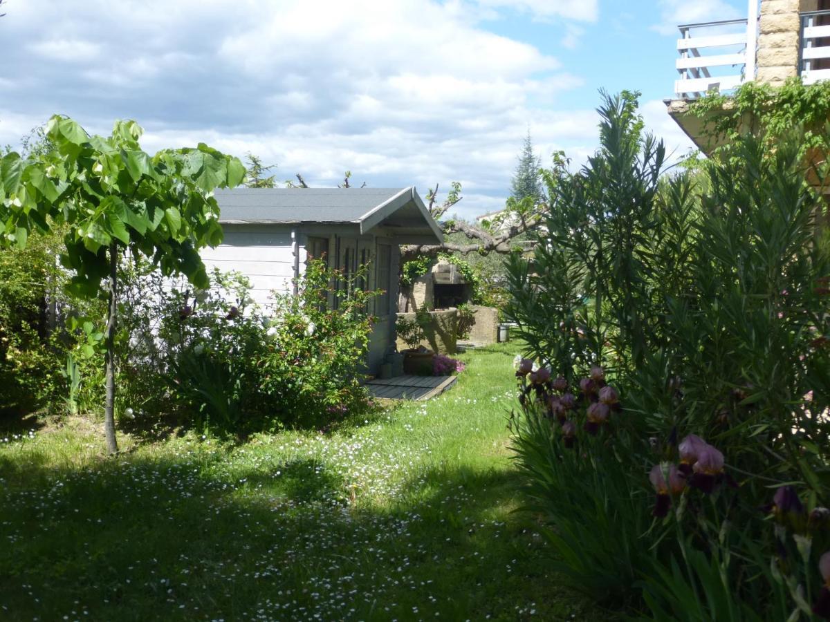 Soleil Lotus Apartment Saint-Hilaire-de-Brethmas Екстериор снимка
