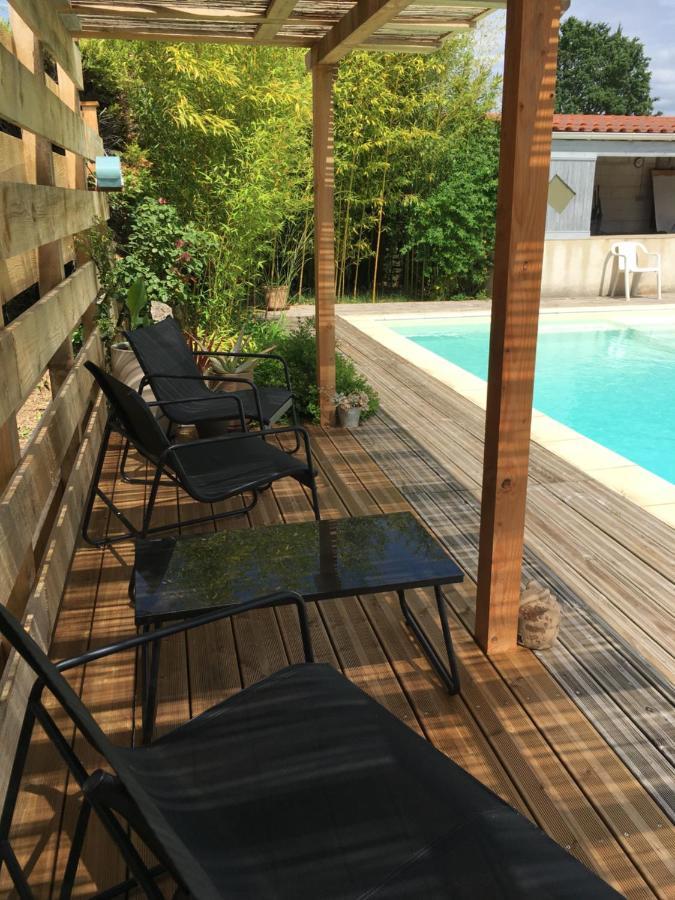 Soleil Lotus Apartment Saint-Hilaire-de-Brethmas Екстериор снимка