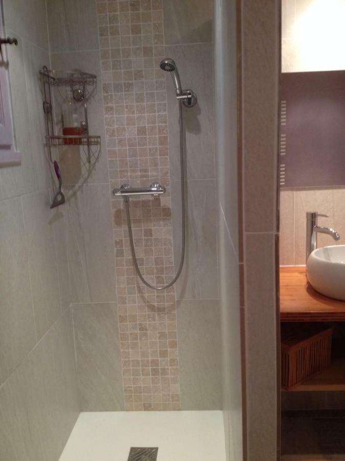 Soleil Lotus Apartment Saint-Hilaire-de-Brethmas Екстериор снимка