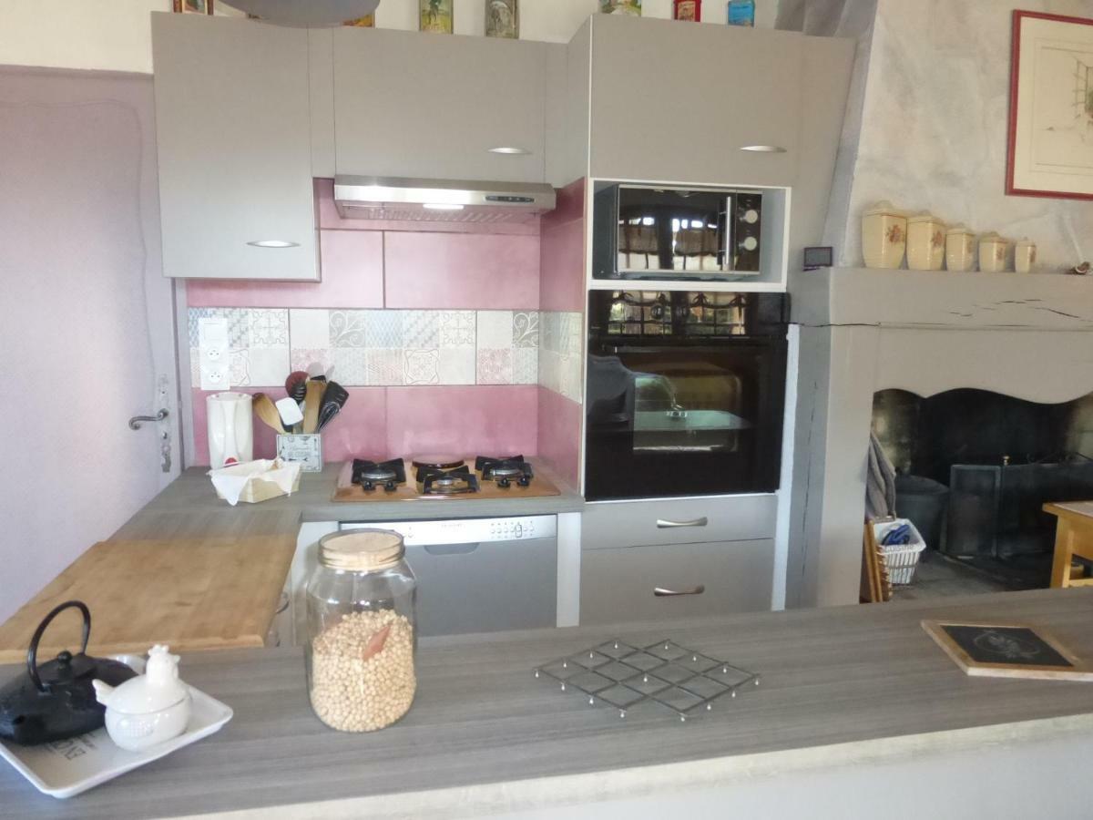 Soleil Lotus Apartment Saint-Hilaire-de-Brethmas Екстериор снимка